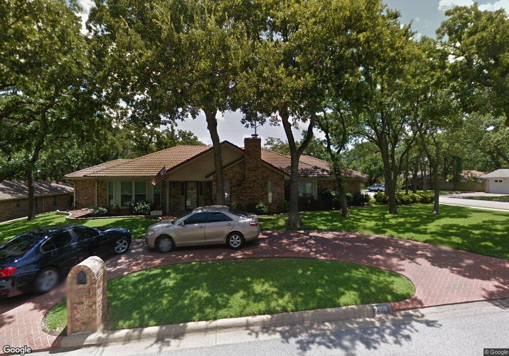 3000 Steve Dr, Hurst, TX 76054 - photo 1