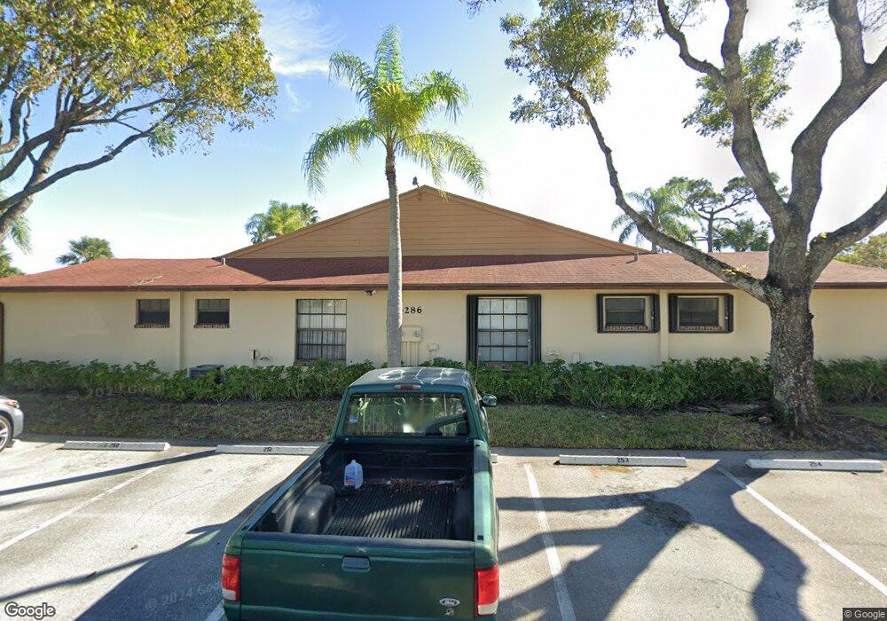 4286 Woodstock Dr unit B, West Palm Beach, FL 33409 - photo 1