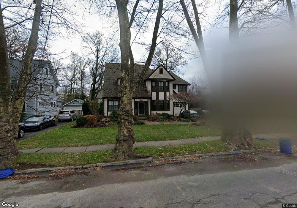 721 Dorian Rd, Westfield, NJ 07090 - photo 1