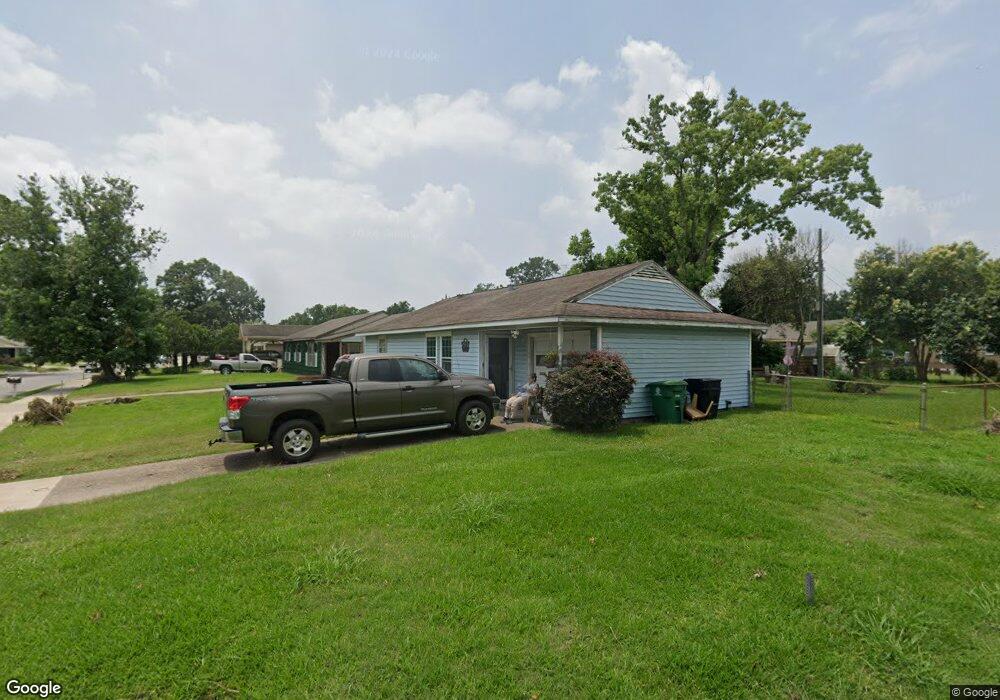 10917 Bentley St, Houston, TX 77093 - photo 1