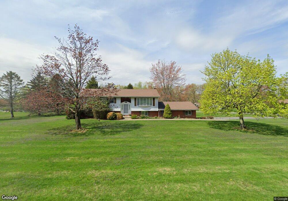 41 Highland Dr, Hawley, PA 18428 - photo 1