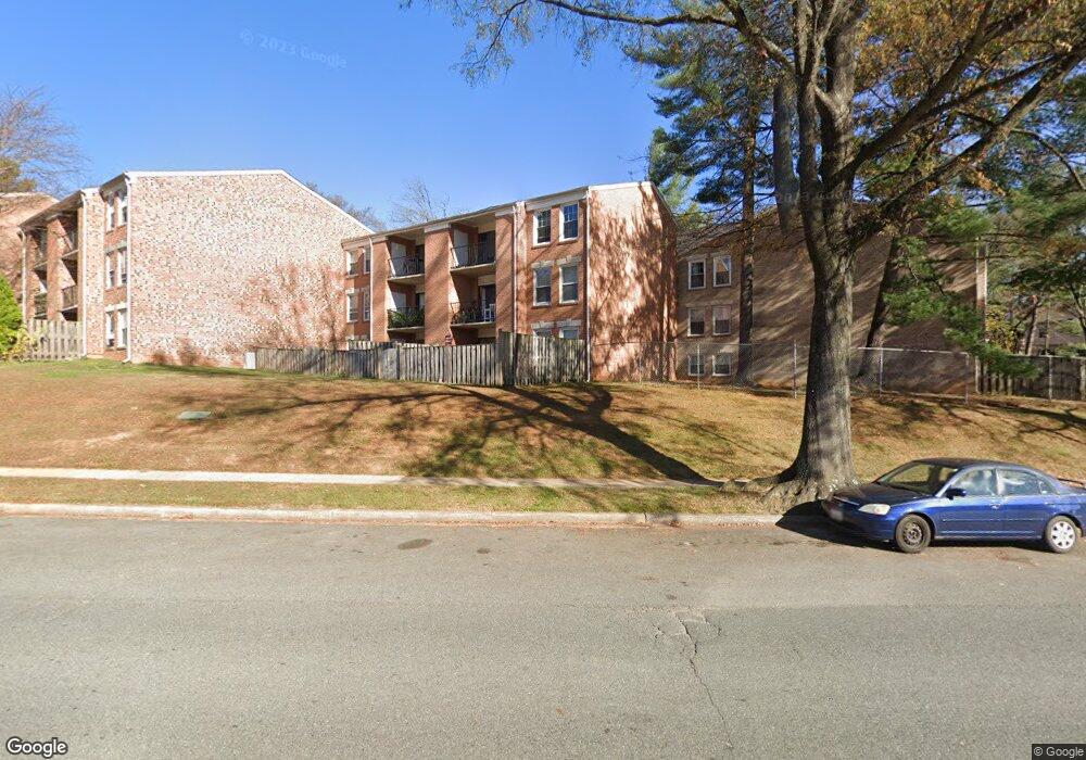 852 Quince Orchard Blvd unit T1, Gaithersburg, MD 20878 - photo 1