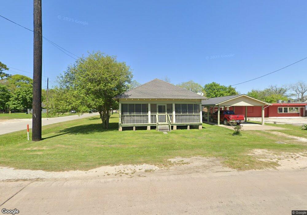 1601 12th St, Bay City, TX 77414 - photo 1