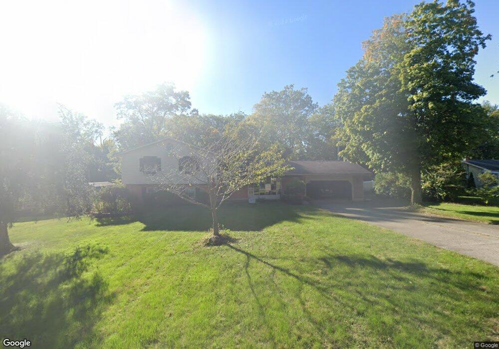 1530 Walnut Ct, Lima, OH 45805 - photo 1