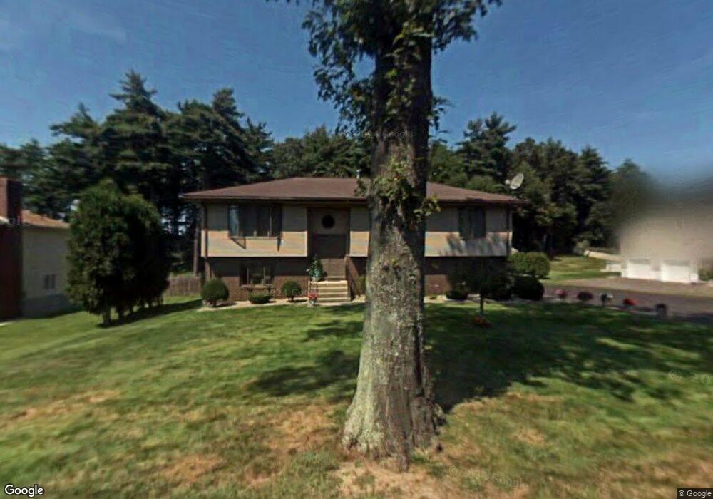 879 East St, Ludlow, MA 01056 - photo 1