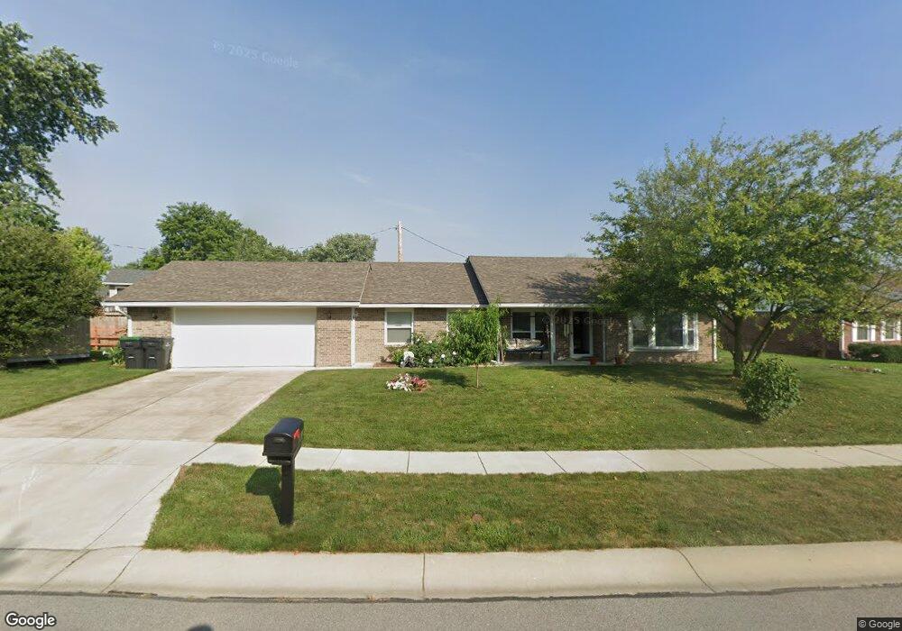 200 Briar Hill Dr, Whiteland, IN 46184 - photo 1