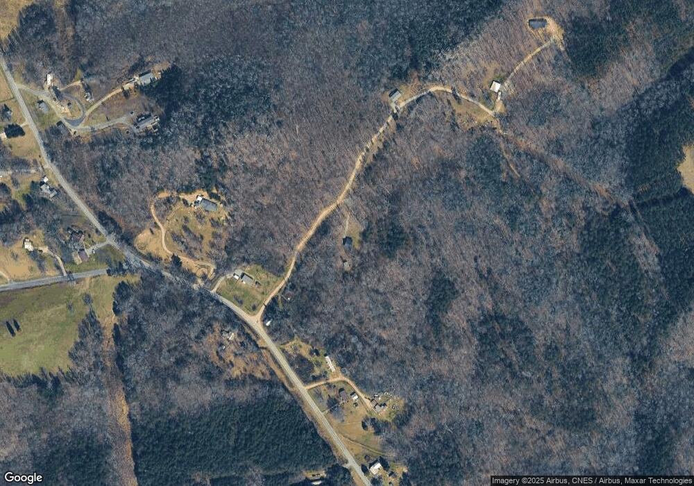 136 Wildlife Ln, Blacksburg, SC 29702 - photo 1