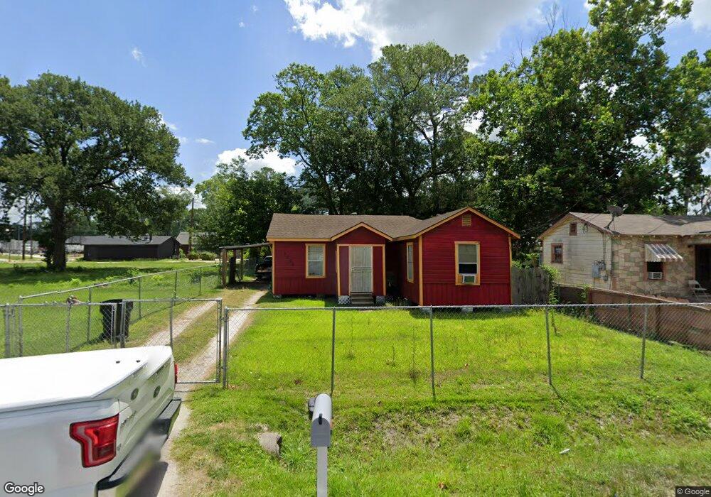 6906 Bethune Dr, Houston, TX 77091 - photo 1