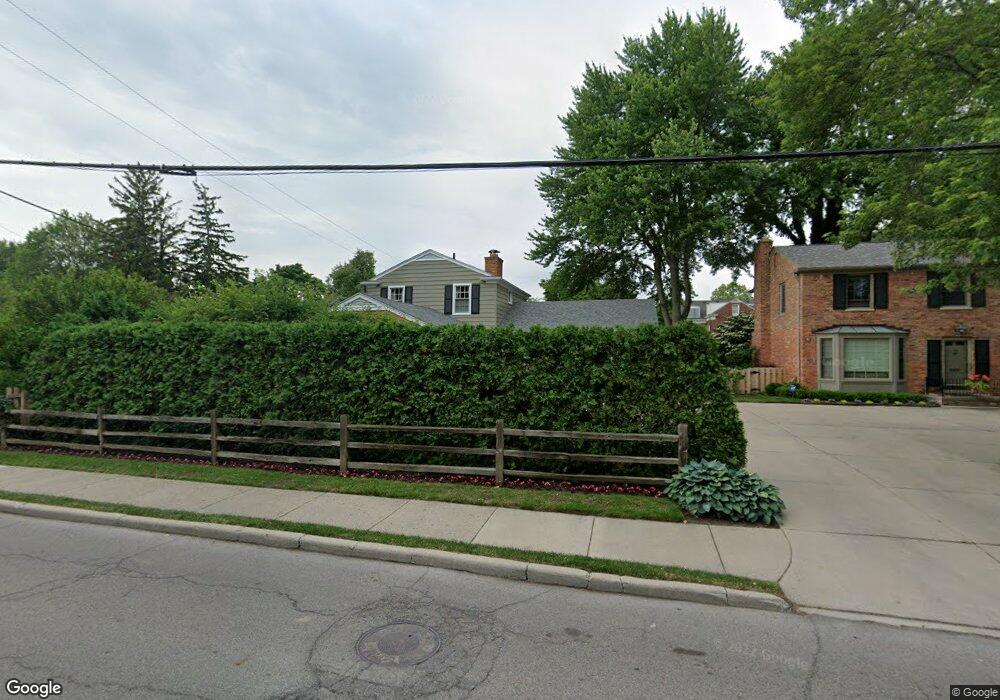 31 Fisher Rd, Grosse Pointe, MI 48230 - photo 1