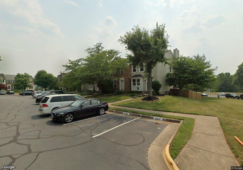 13308 Burkitts Rd, Fairfax, VA 22033 - photo 1