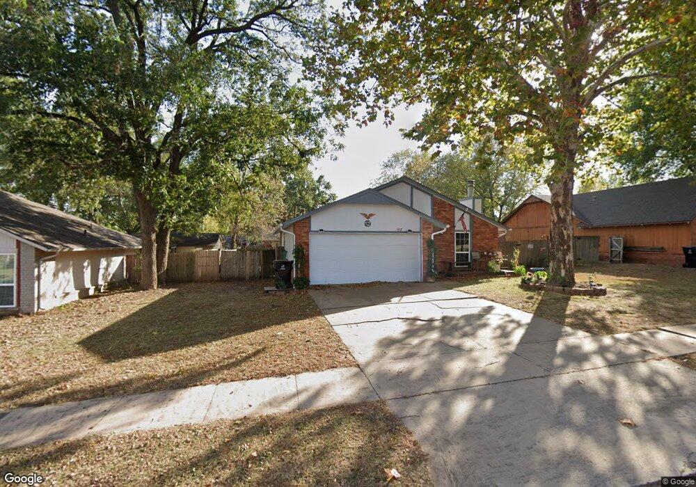 7911 S Juniper Place, Broken Arrow, OK 74011 - photo 1