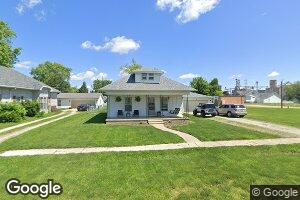 205 W 4th St, Saint Peter, IL 62880