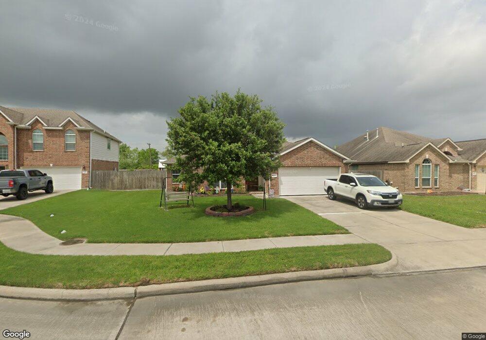 3207 Birkhill Ct, Bay City, TX 77414 - photo 1