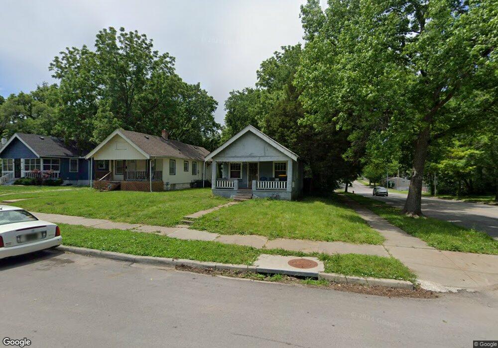 7100 College Ave, Kansas City, MO 64132 - photo 1