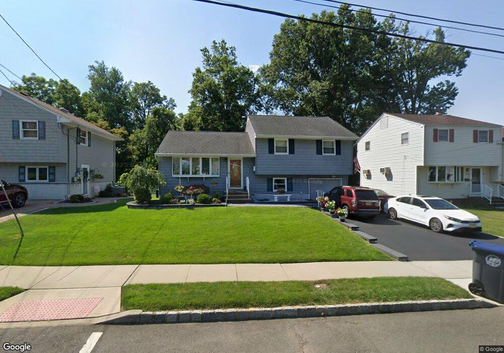 737 Cedar Crest Dr, Bound Brook, NJ 08805 - photo 1