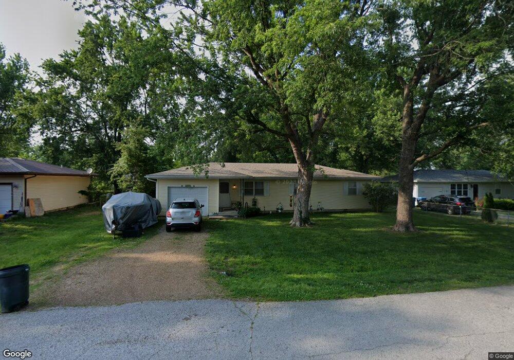 803 W Hughs St, Bolivar, MO 65613 - photo 1