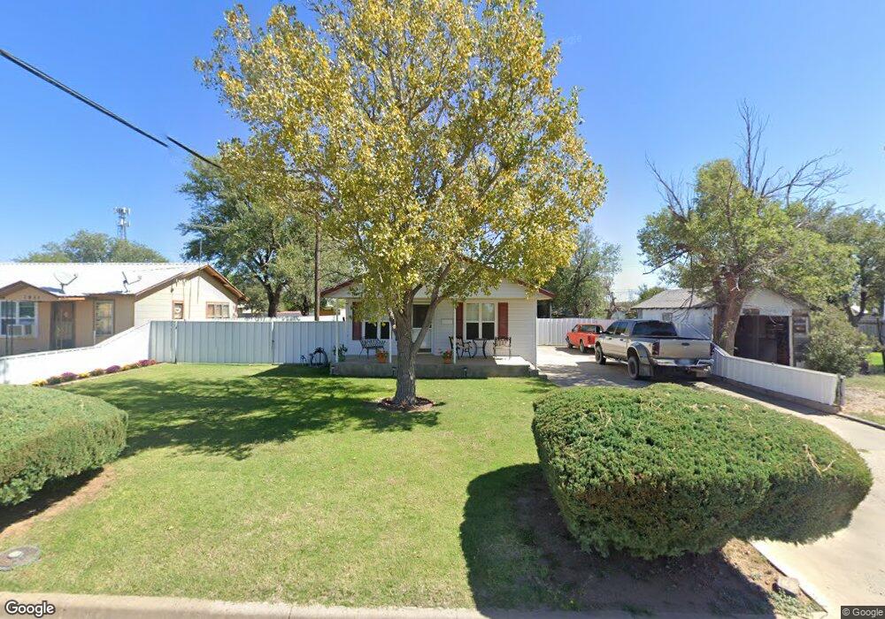 1015 S Klein Ave, Dumas, TX 79029 - photo 1