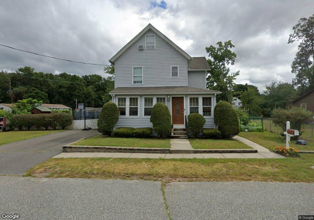 27 Ann St, Chicopee, MA 01020 - photo 1