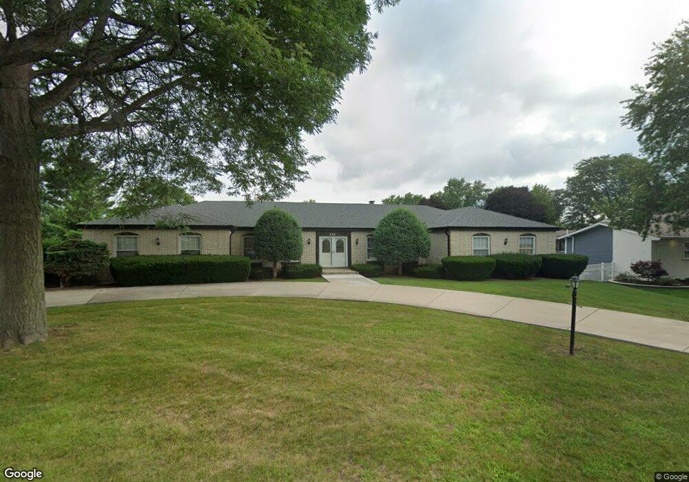 130 E Niagara Ave, Schaumburg, IL 60193 - photo 1