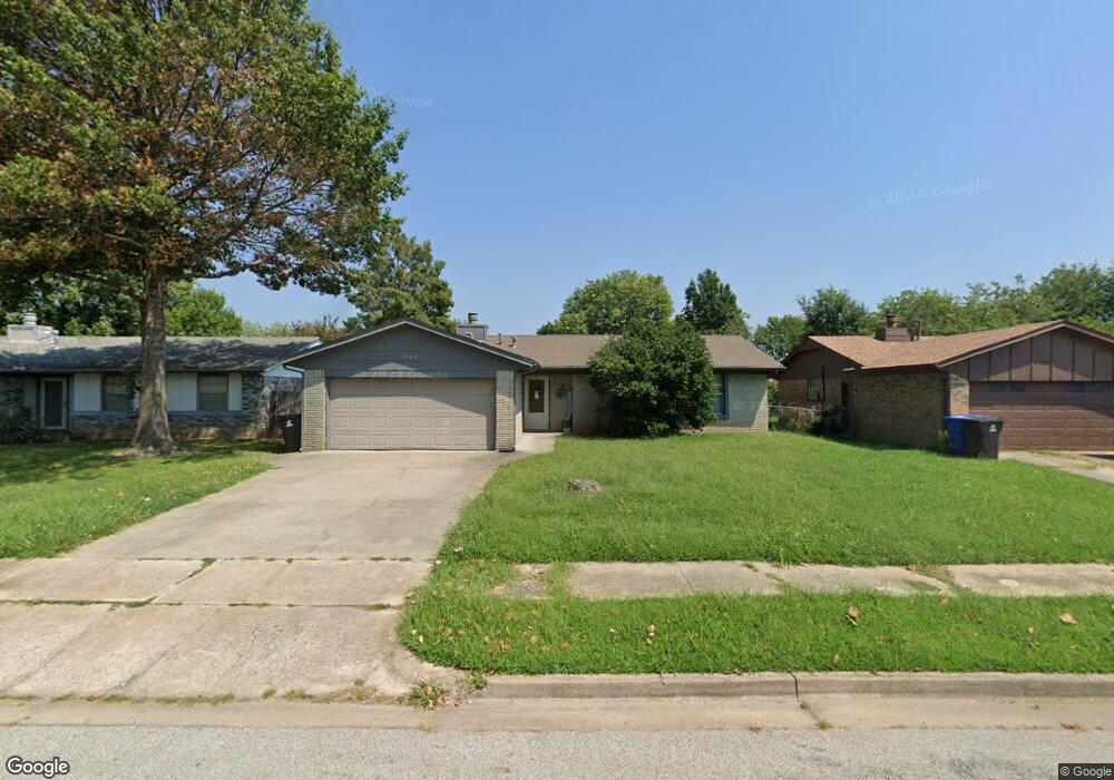 1753 S Spruce Ave, Broken Arrow, OK 74012 - photo 1