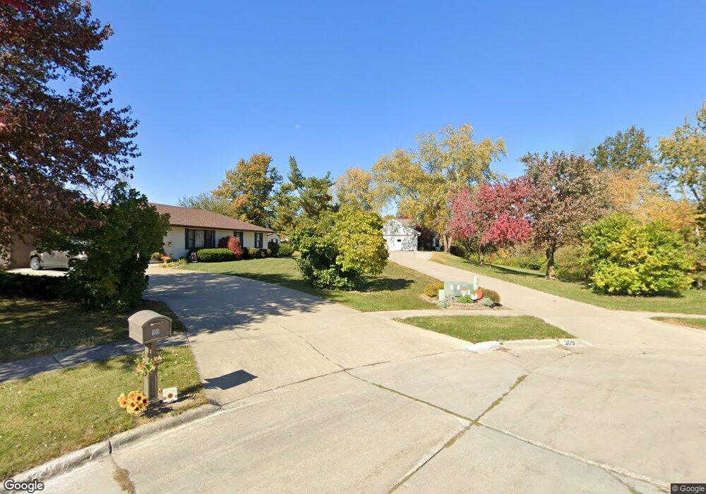 509 W 13th St N, Newton, IA 50208 - photo 1