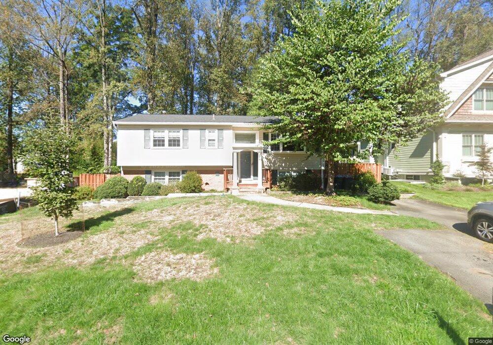 406 Adahi Rd SE, Vienna, VA 22180 - photo 1