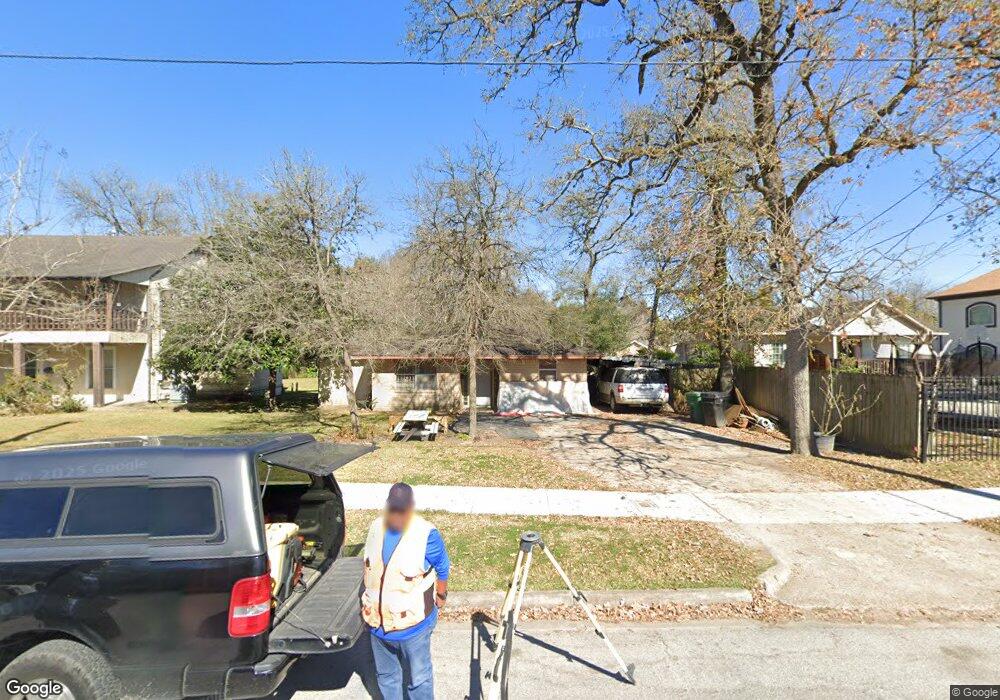 8225 Detroit St, Houston, TX 77017 - photo 1