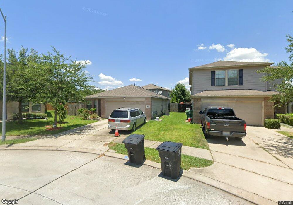 8711 Kaeling Meadow Ct, Houston, TX 77075 - photo 1