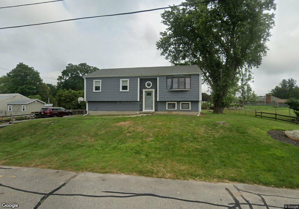 9 Joshua Weeks Ln, South Dartmouth, MA 02748 - photo 1