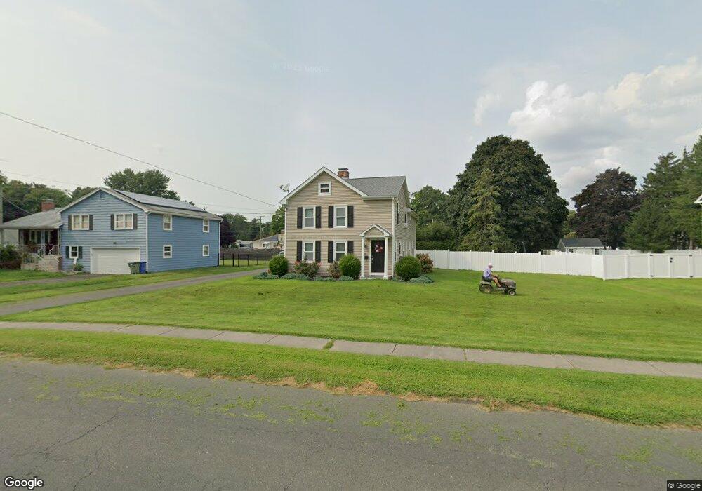 16 Geer St, Cromwell, CT 06416 - photo 1