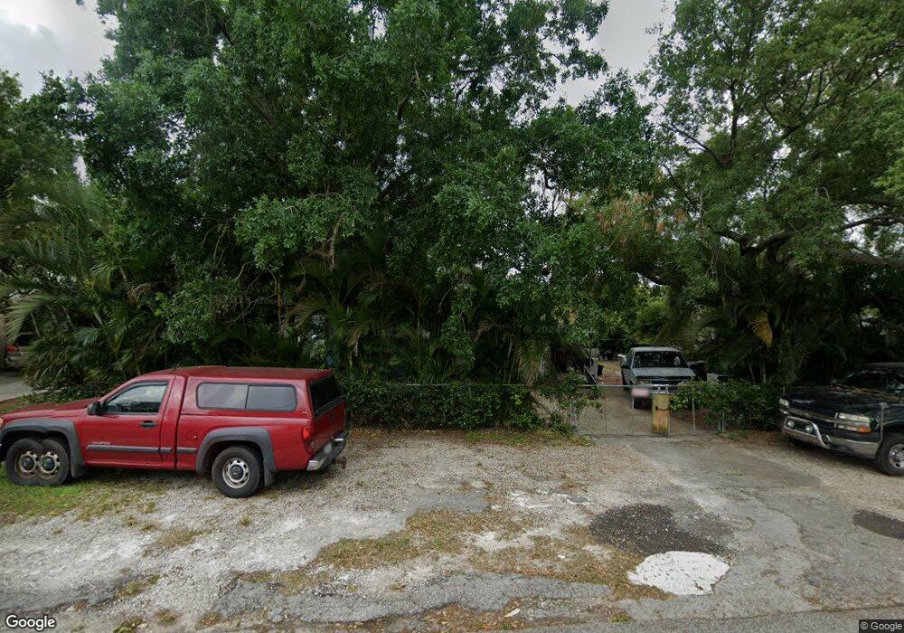 216 E Washingtonia St, Lake Placid, FL 33852 - photo 1