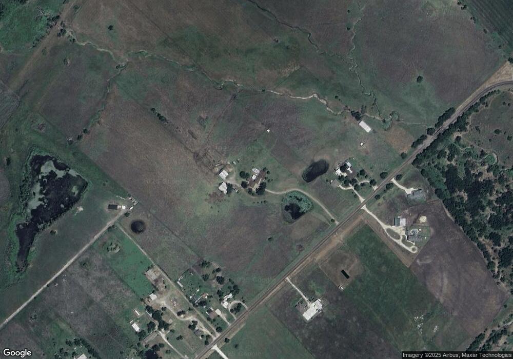 709 Fm 1182, Ennis, TX 75119 - photo 1