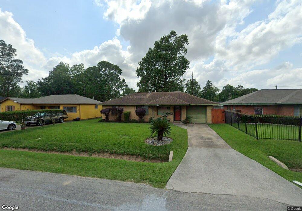 10429 Castleton St, Houston, TX 77016 - photo 1