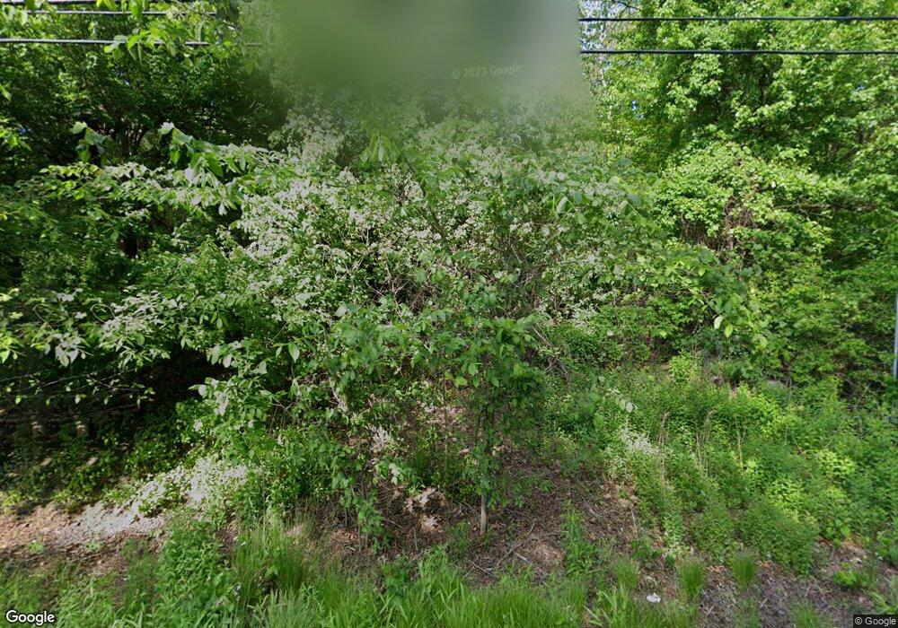 1390 Quaker St, Northbridge, MA 01534 - photo 1