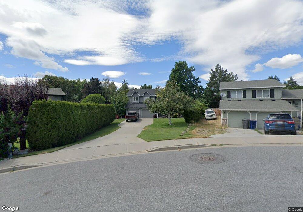 1034 Gilbert Ct, East Wenatchee, WA 98802 - photo 1