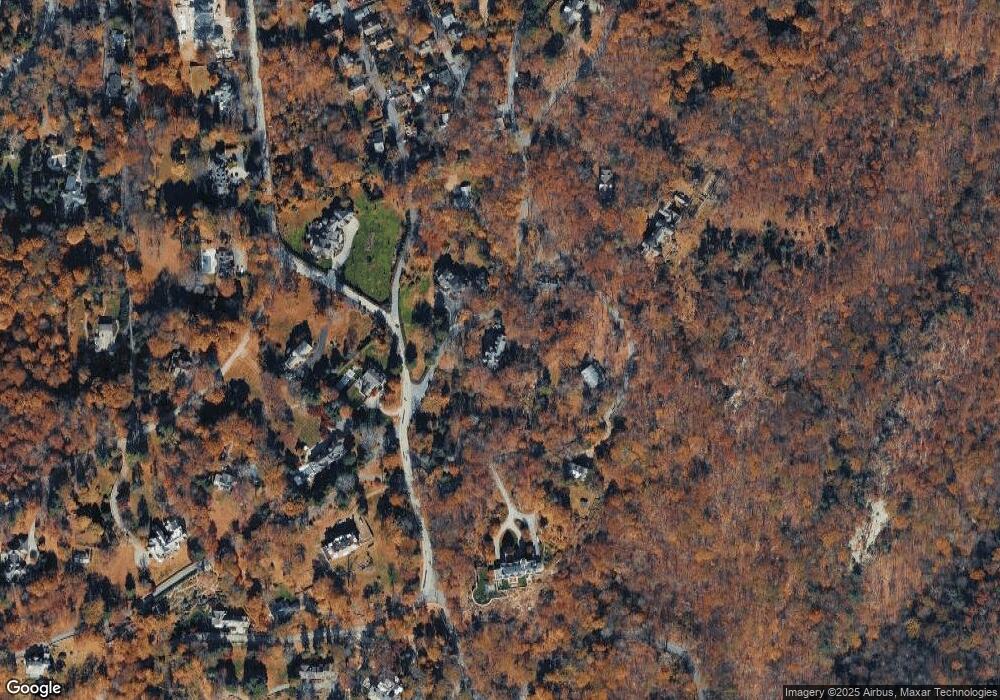 102 Circuit Rd, Tuxedo Park, NY 10987 - photo 1