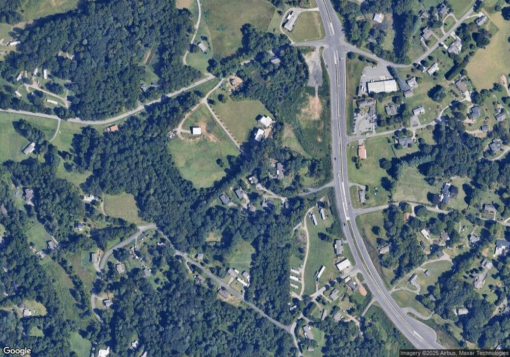 25 Herringbone Dr, Asheville, NC 28806 - photo 1