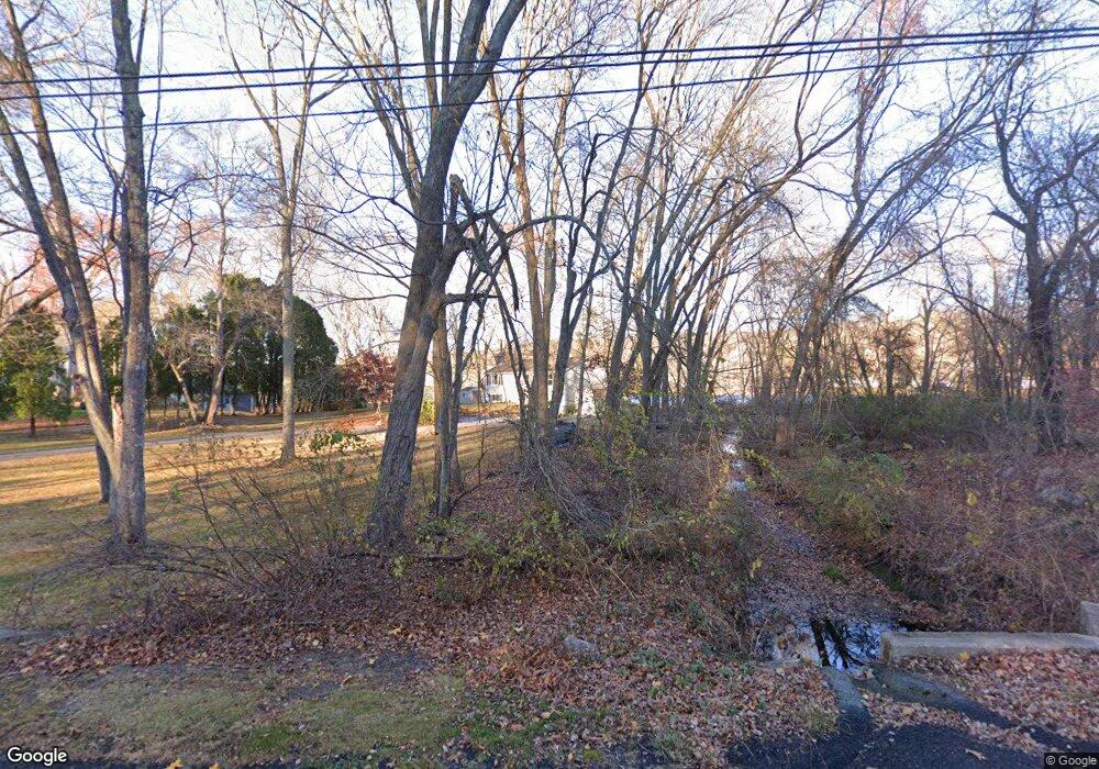 4 Cubles Dr, Niantic, CT 06357 - photo 1