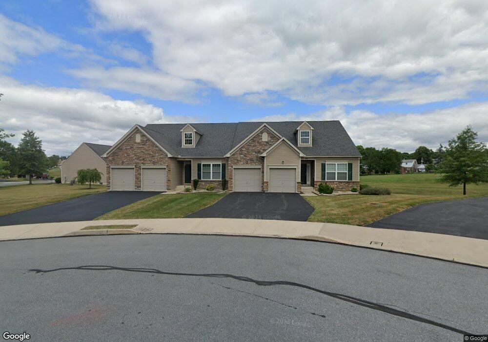 4296 Belmont Cir unit Lt16, Whitehall, PA 18052 - photo 1