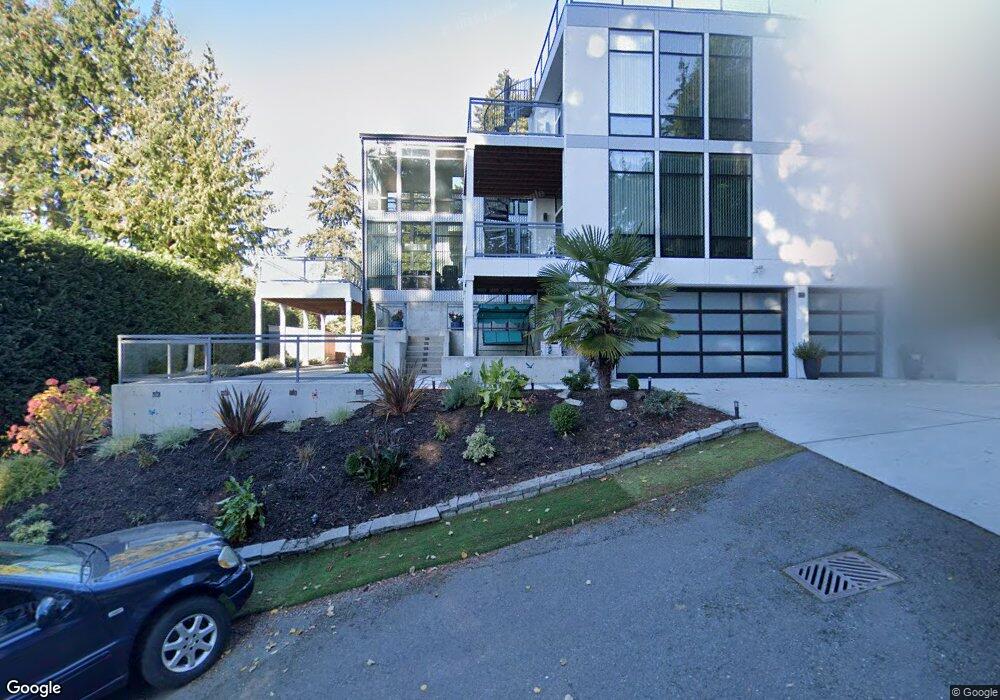 3318 W Mercer Way, Mercer Island, WA 98040 - photo 1