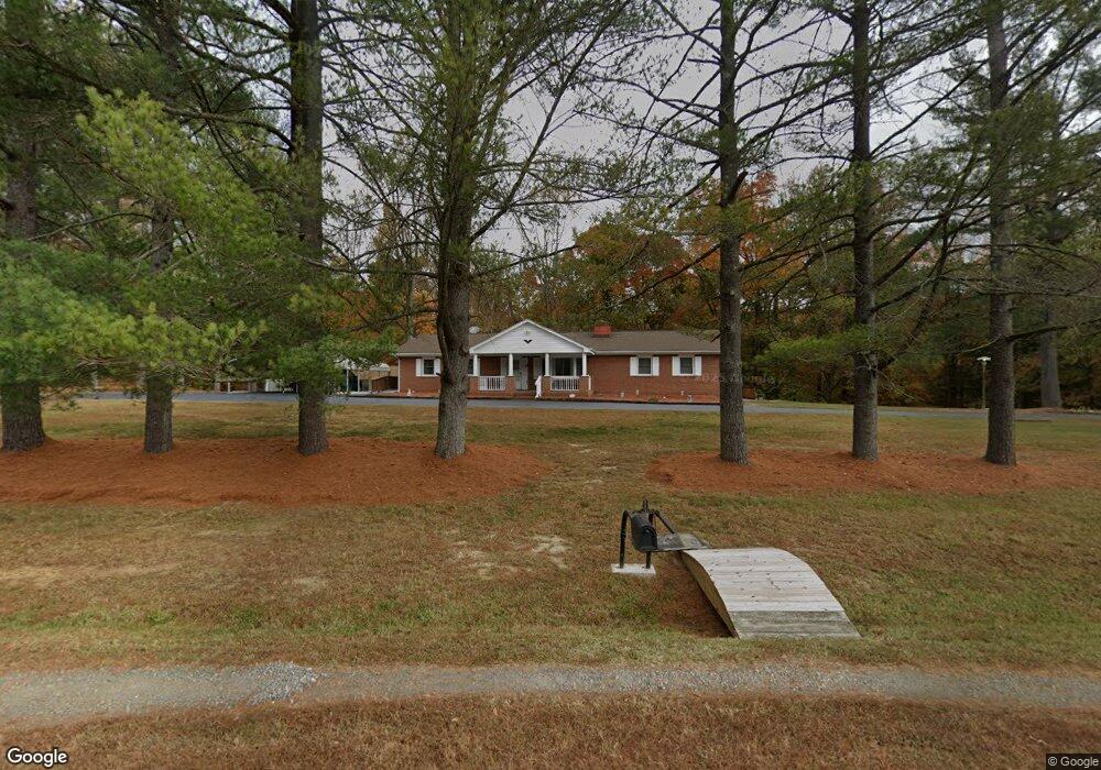 528 Raven Rd, Stafford, VA 22554 - photo 1