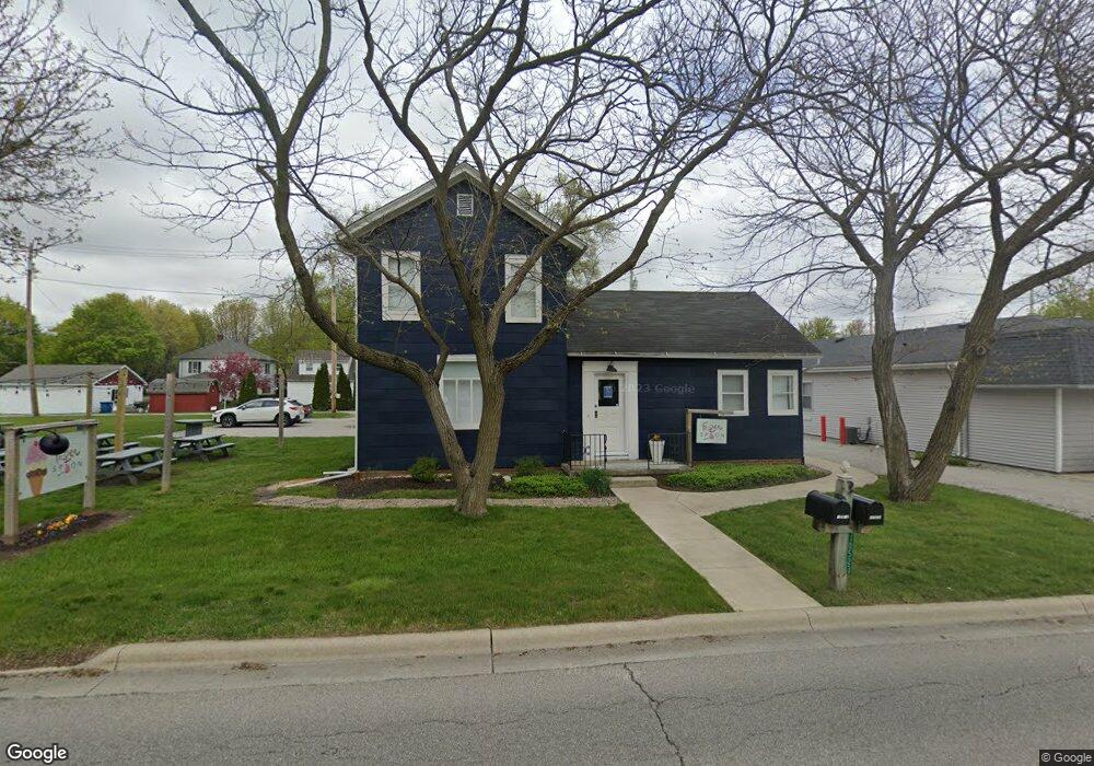 10523 Hosler Rd, Leo, IN 46765 - photo 1