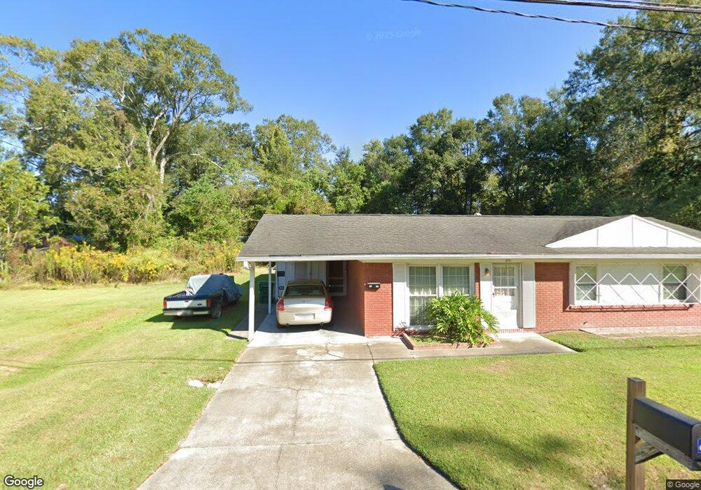 813 Third St, Picayune, MS 39466 - photo 1