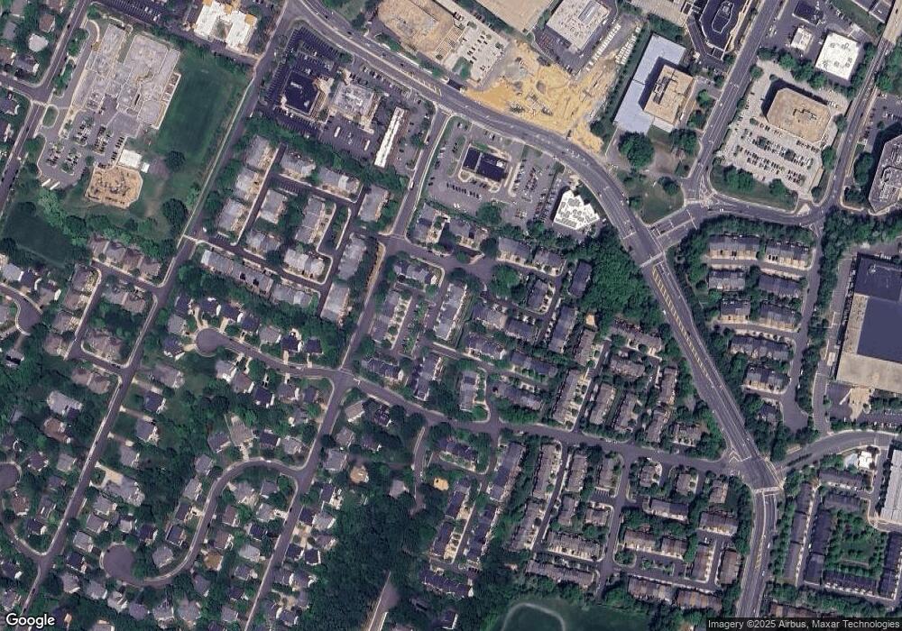 2011 Madrillon Springs Ct, Vienna, VA 22182 - photo 1