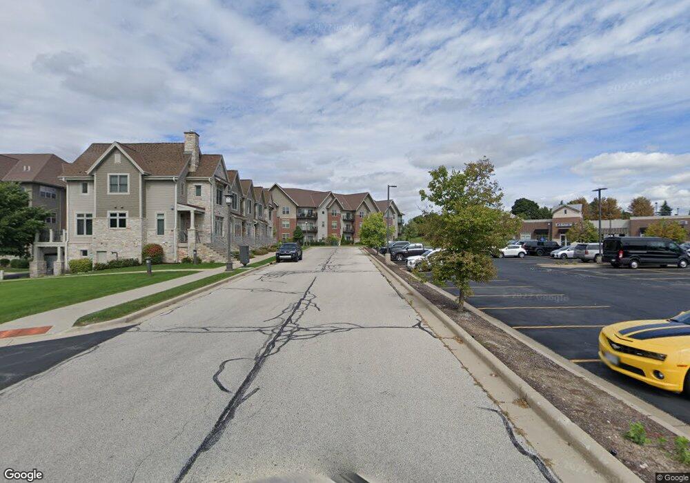 W134N7215 Nelson Ln, Menomonee Falls, WI 53051 - photo 1