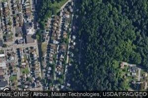 978 Highland St, Follansbee, WV 26037