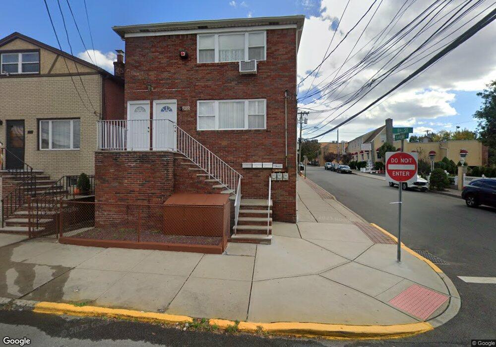 200 8th St, Fairview, NJ 07022 - photo 1