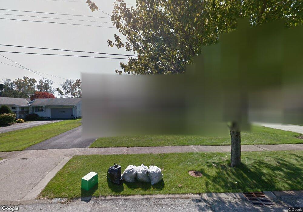 22470 Sandalwood Rd, Bedford, OH 44146 - photo 1