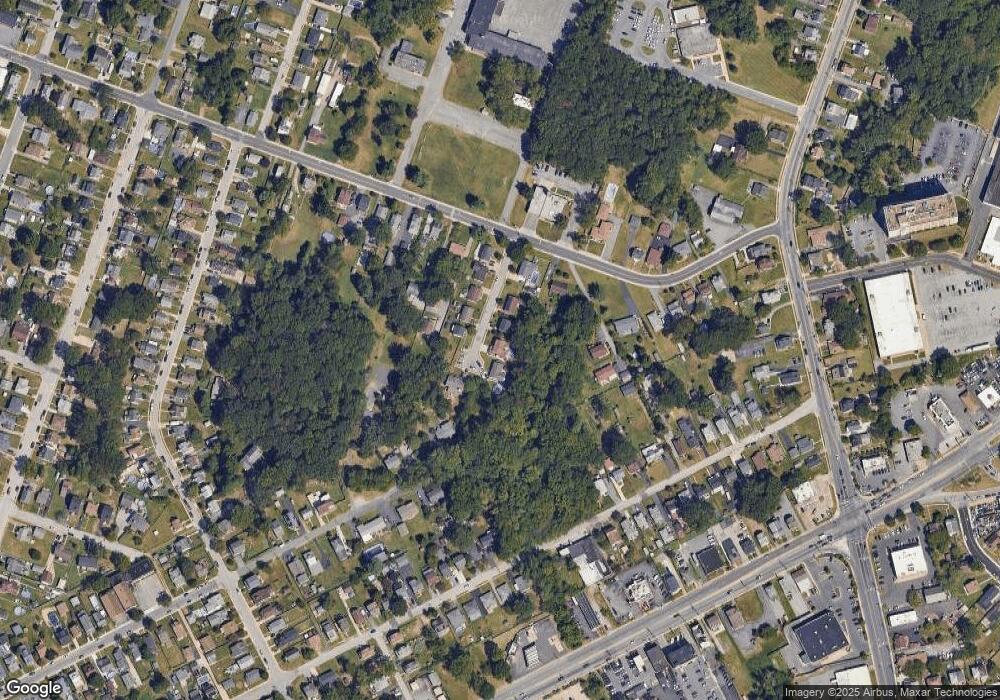 7 Urbanwood Ct, Essex, MD 21221 - photo 1