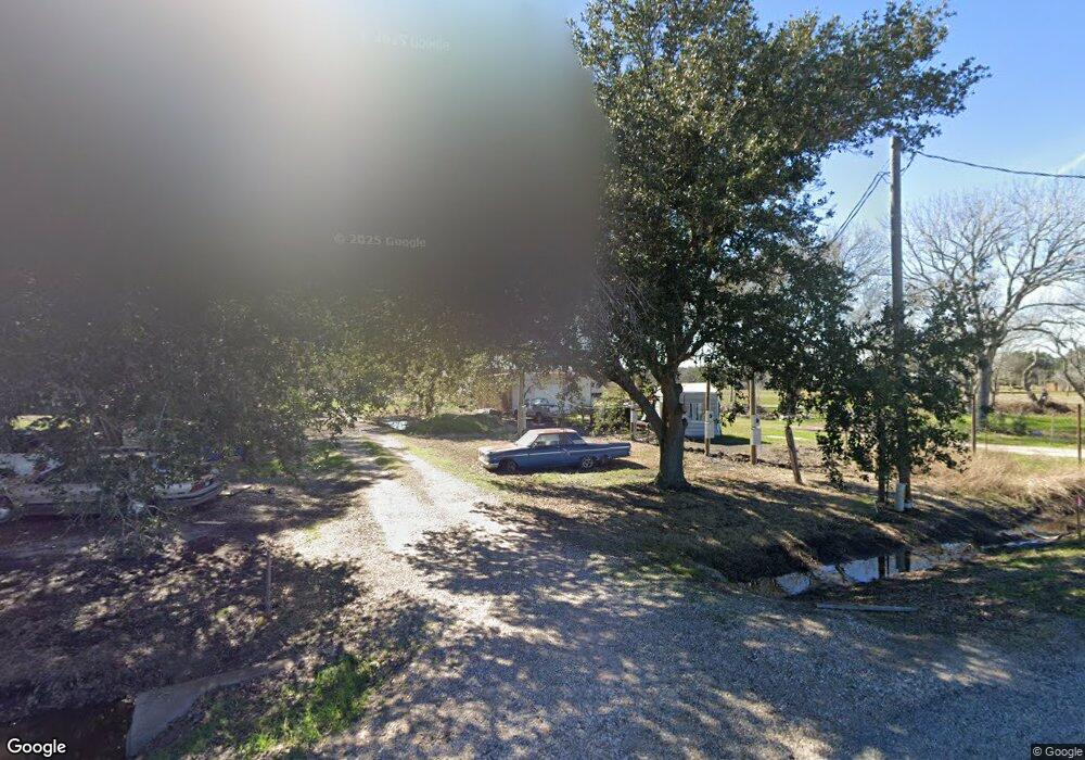 5838 Guttenberger Rd, Needville, TX 77461 - photo 1